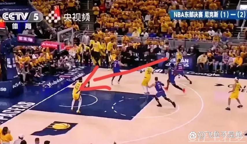 哈利伯顿神奇助攻 助攻西亚卡姆轻松上篮